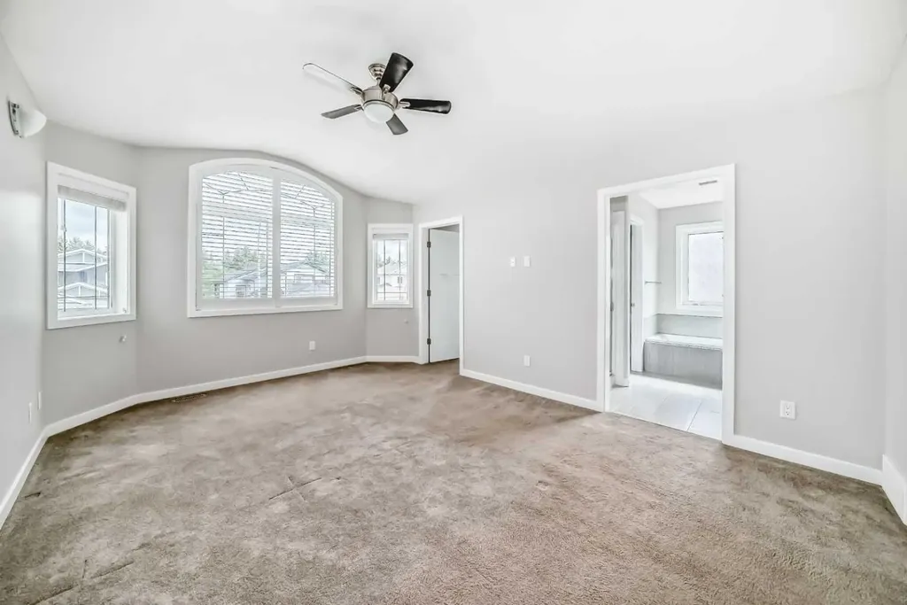 110 Cedar Square Blackfalds AB T4M0B4