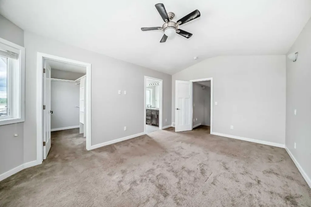 110 Cedar Square Blackfalds AB T4M0B4