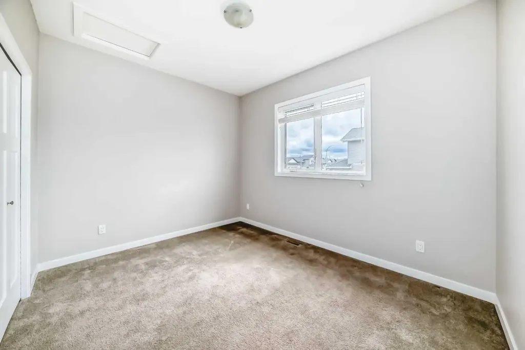 110 Cedar Square Blackfalds AB T4M0B4