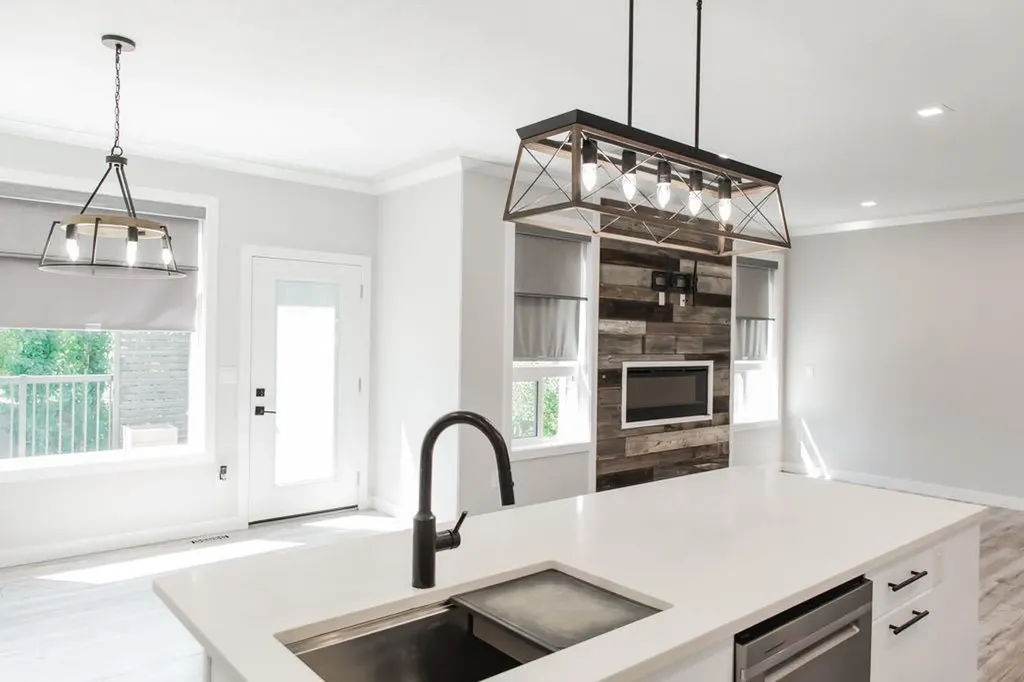 7122 86 Street Grande Prairie AB T8X 0N9