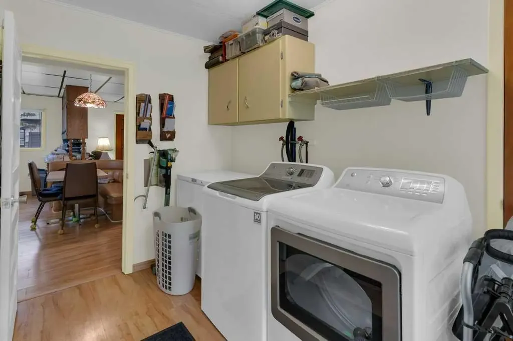 309 4 Avenue Strathmore AB T1P1B4
