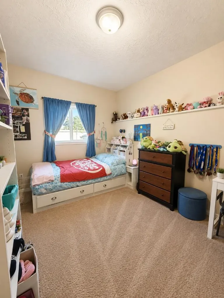 4214 55 Avenue High Prairie AB T0G 1E0
