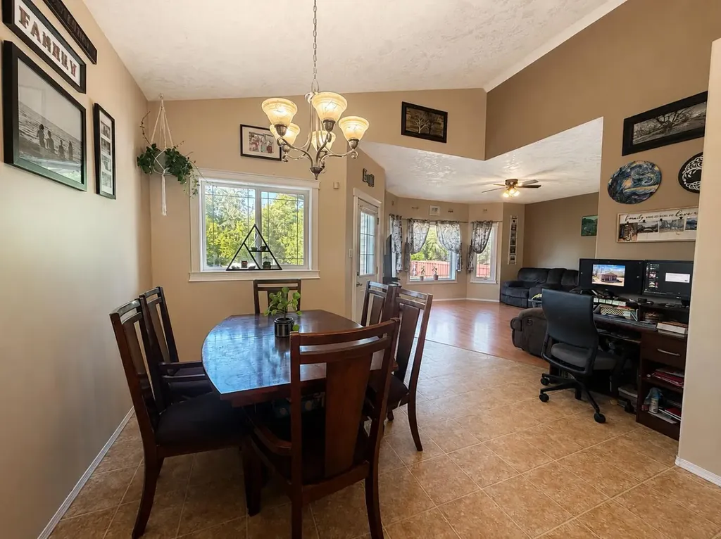 4214 55 Avenue High Prairie AB T0G 1E0