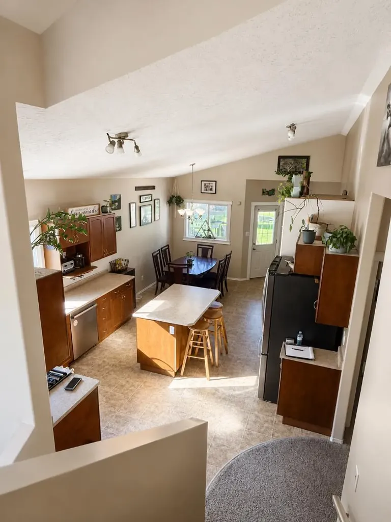 4214 55 Avenue High Prairie AB T0G 1E0