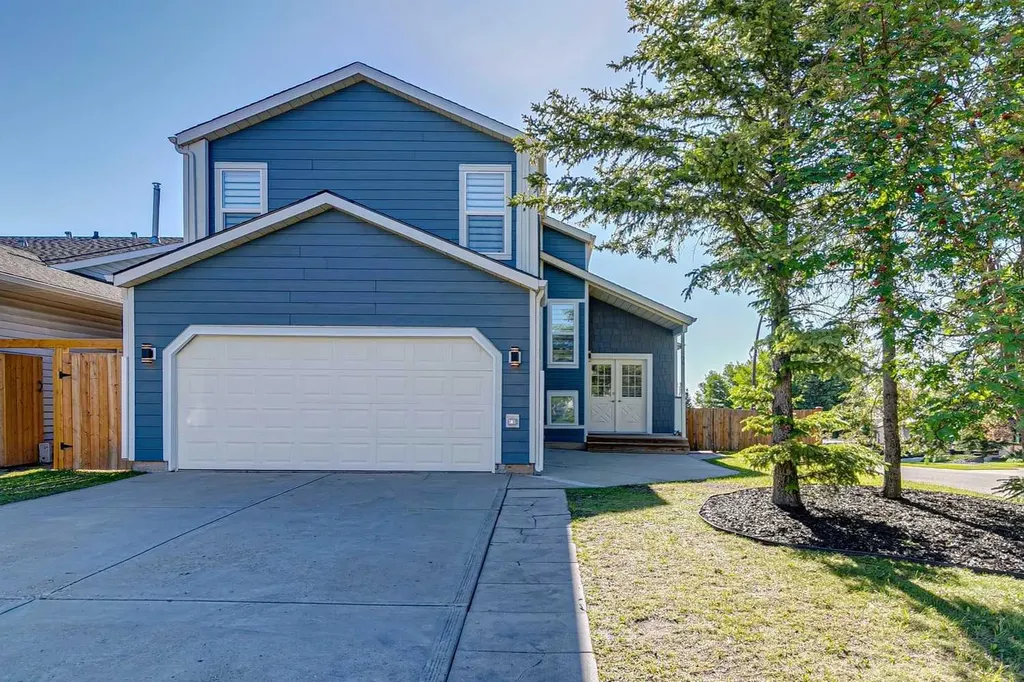 79 Millside Crescent SW Calgary AB T2Y2P1