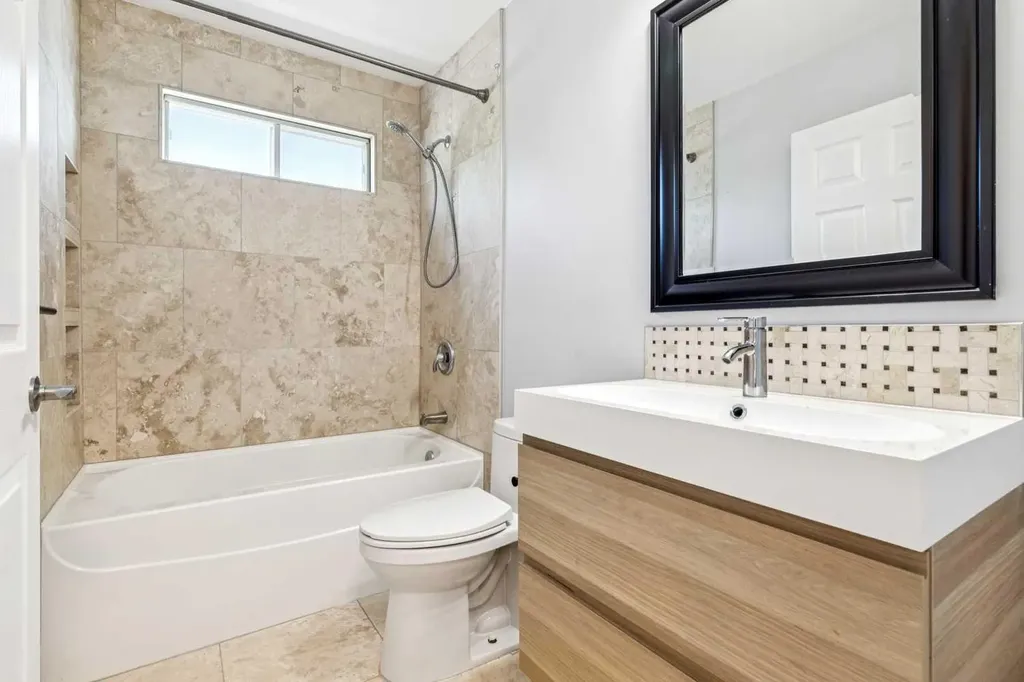 79 Millside Crescent SW Calgary AB T2Y2P1