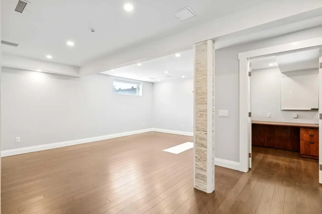 79 Millside Crescent SW Calgary AB T2Y2P1