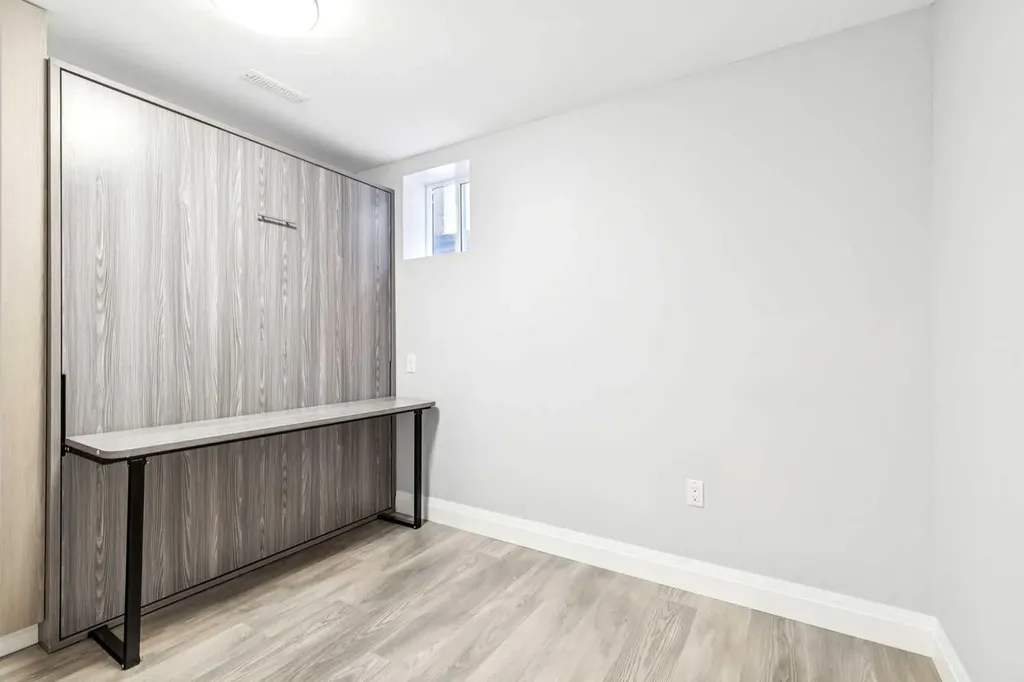 79 Millside Crescent SW Calgary AB T2Y2P1