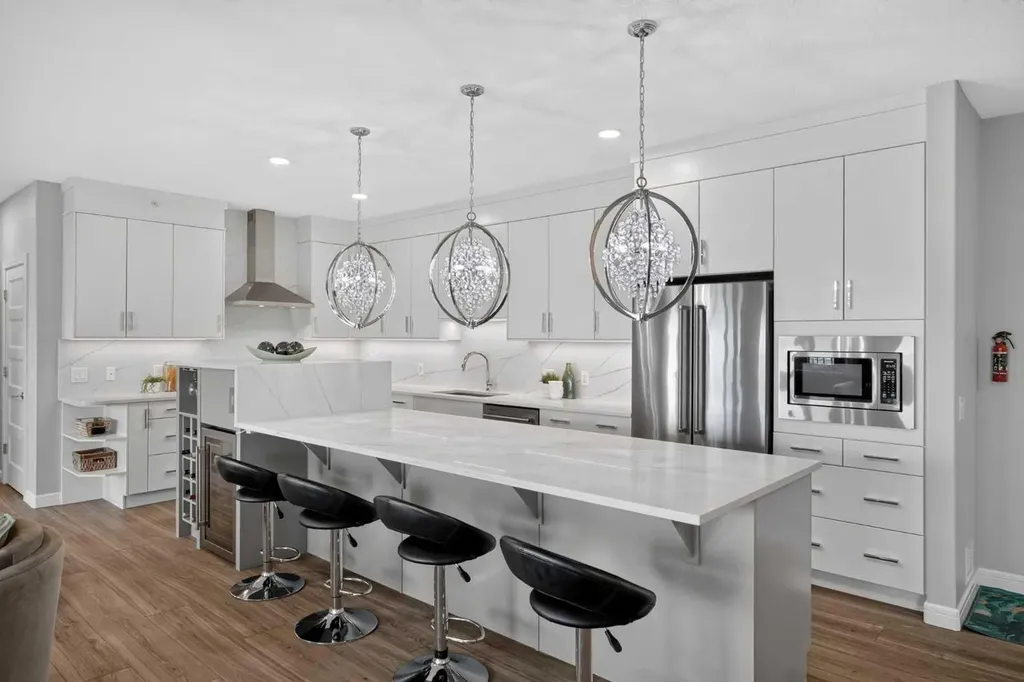 450 Kincora Glen Road NW Calgary AB T3R 1S2