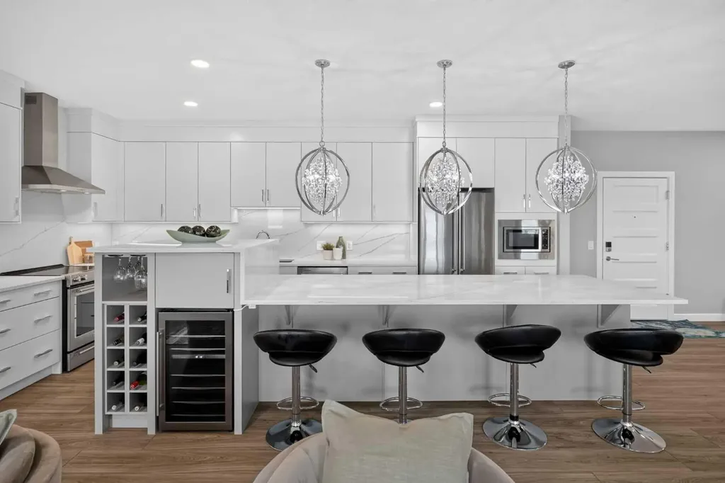 450 Kincora Glen Road NW Calgary AB T3R 1S2