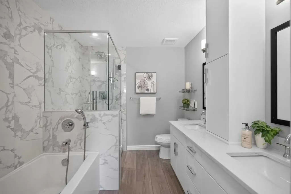 450 Kincora Glen Road NW Calgary AB T3R 1S2