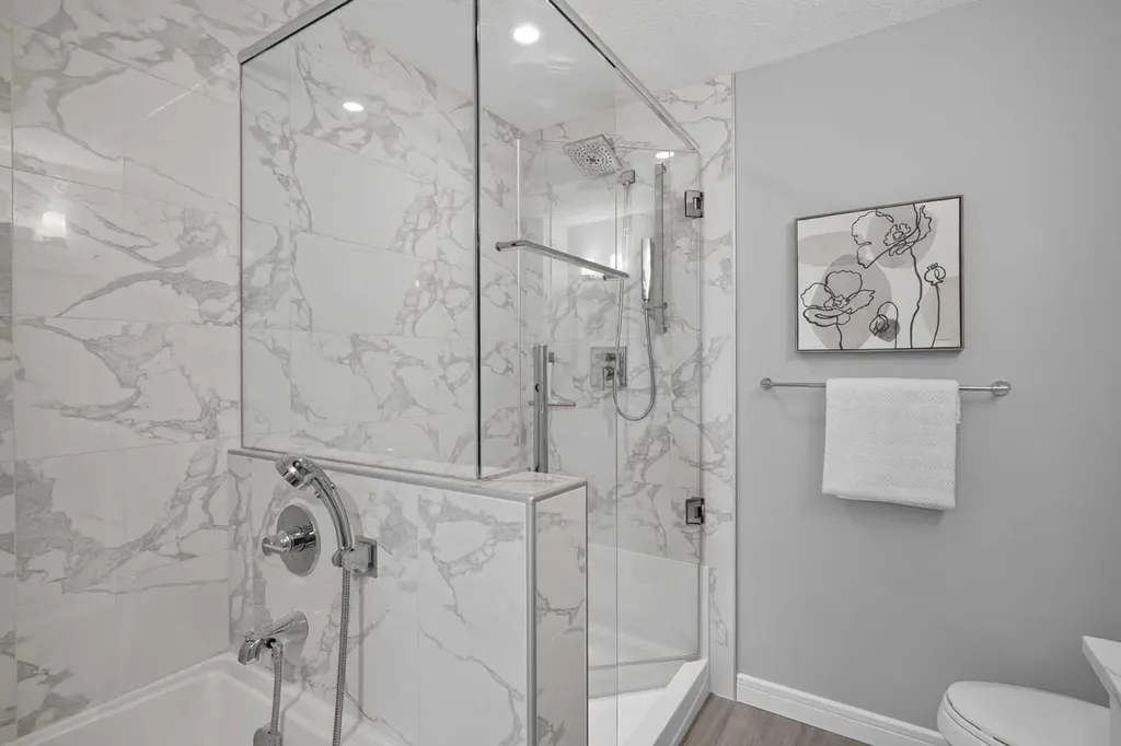 450 Kincora Glen Road NW Calgary AB T3R 1S2
