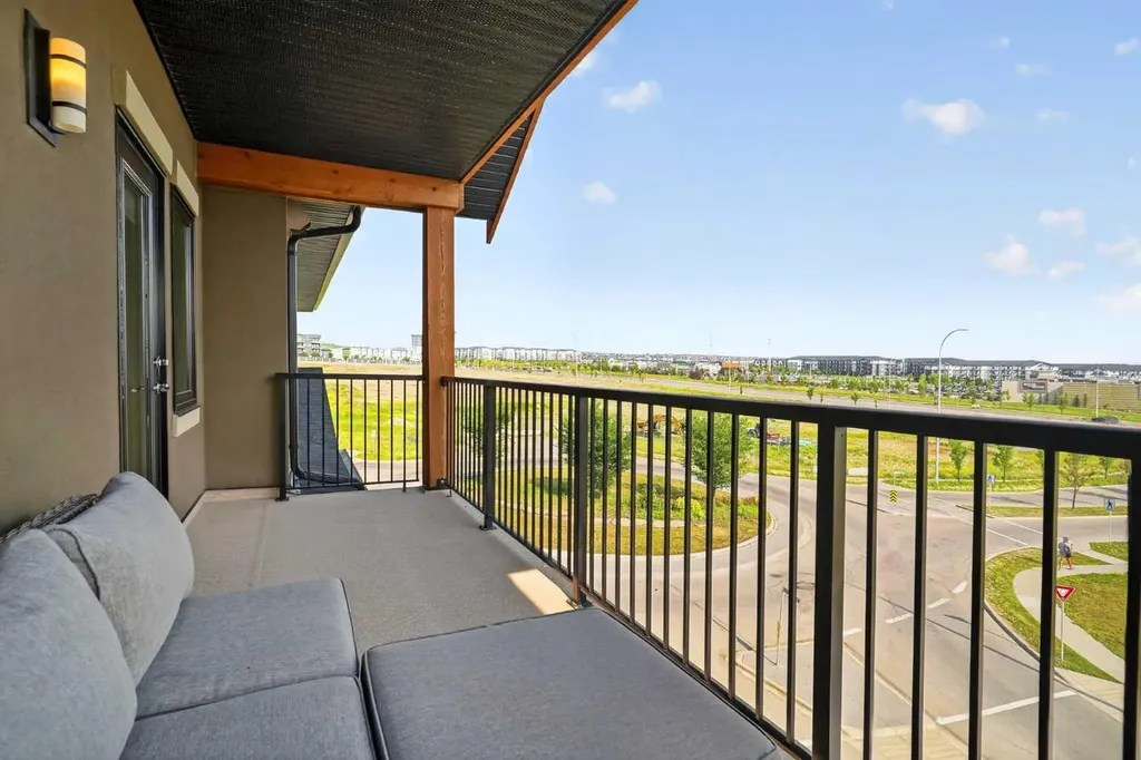 450 Kincora Glen Road NW Calgary AB T3R 1S2