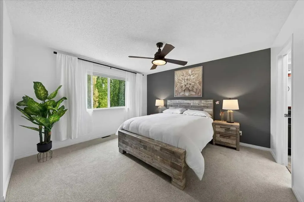 132 Tuscany Meadows Common NW Calgary AB T3L 2N8