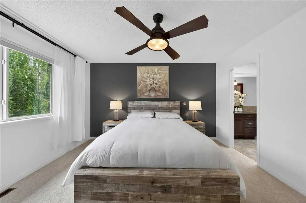 132 Tuscany Meadows Common NW Calgary AB T3L 2N8