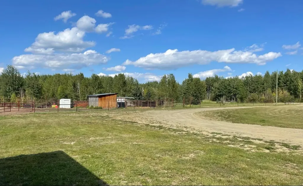 53032 Range Road 103 Wildwood AB T0E 2M0