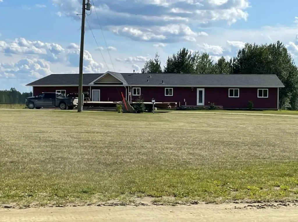 53032 Range Road 103 Wildwood AB T0E 2M0