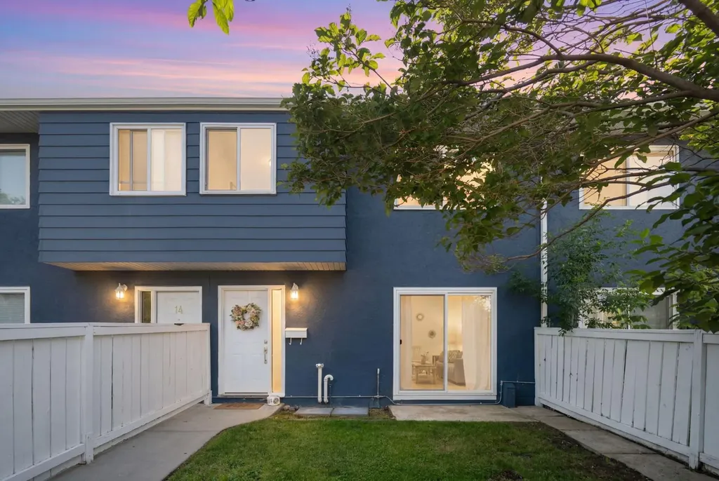 251 90 Avenue SE Calgary AB T2J 0A4