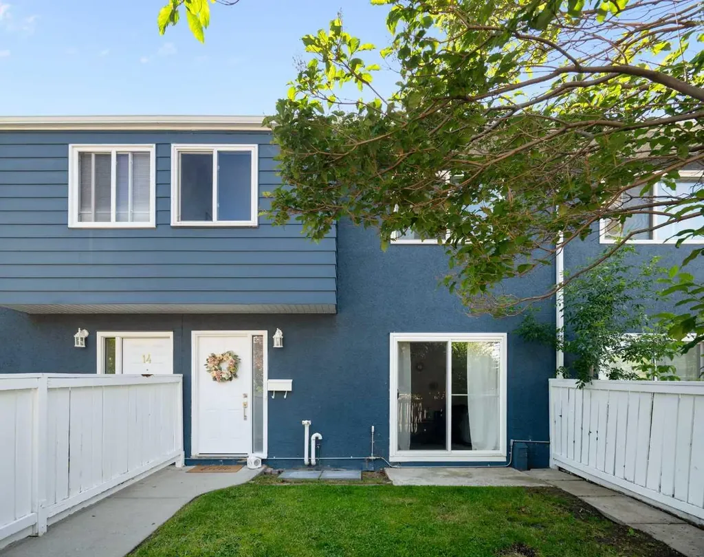 251 90 Avenue SE Calgary AB T2J 0A4