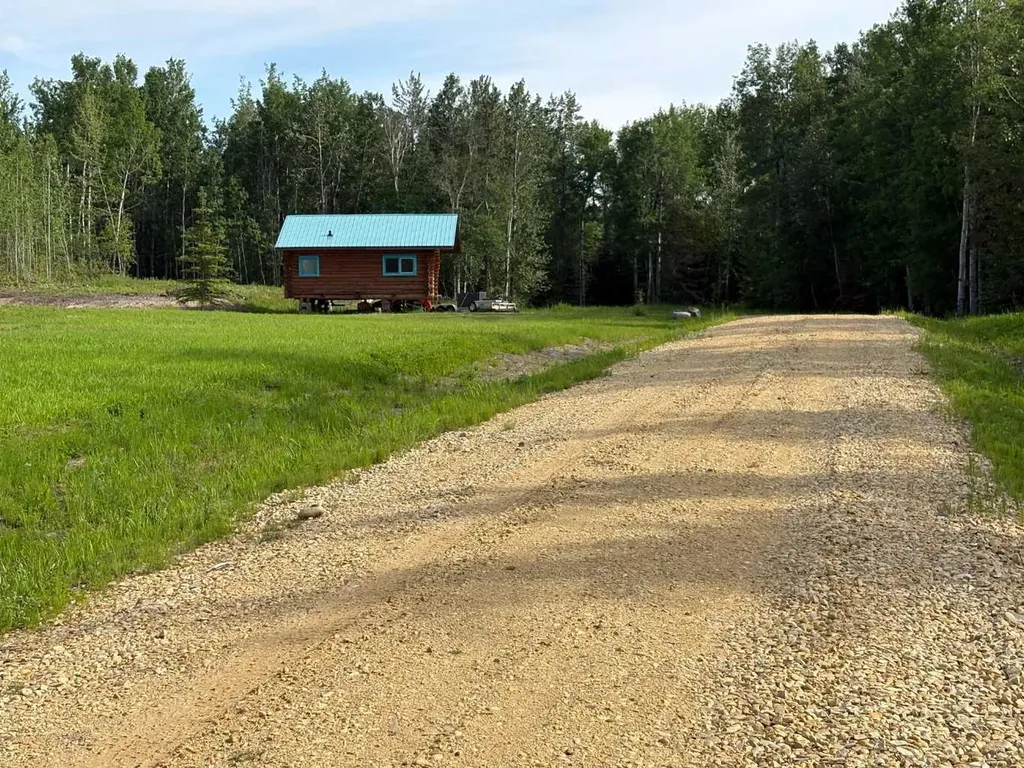 62 Lakeview Heights Canyon Creek AB T0G 0M0