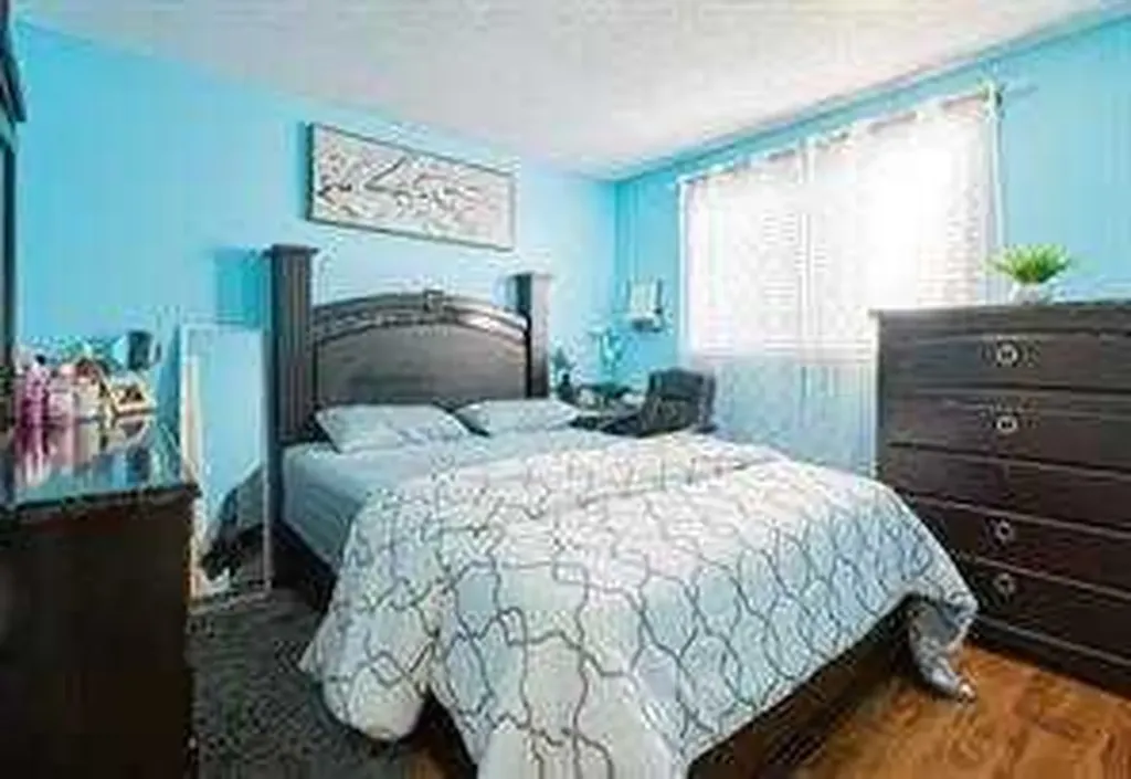 31 Martindale Close NE Calgary AB T3J 2V2