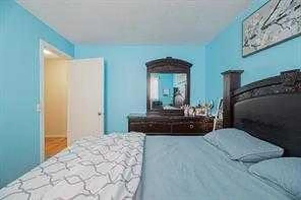 31 Martindale Close NE Calgary AB T3J 2V2