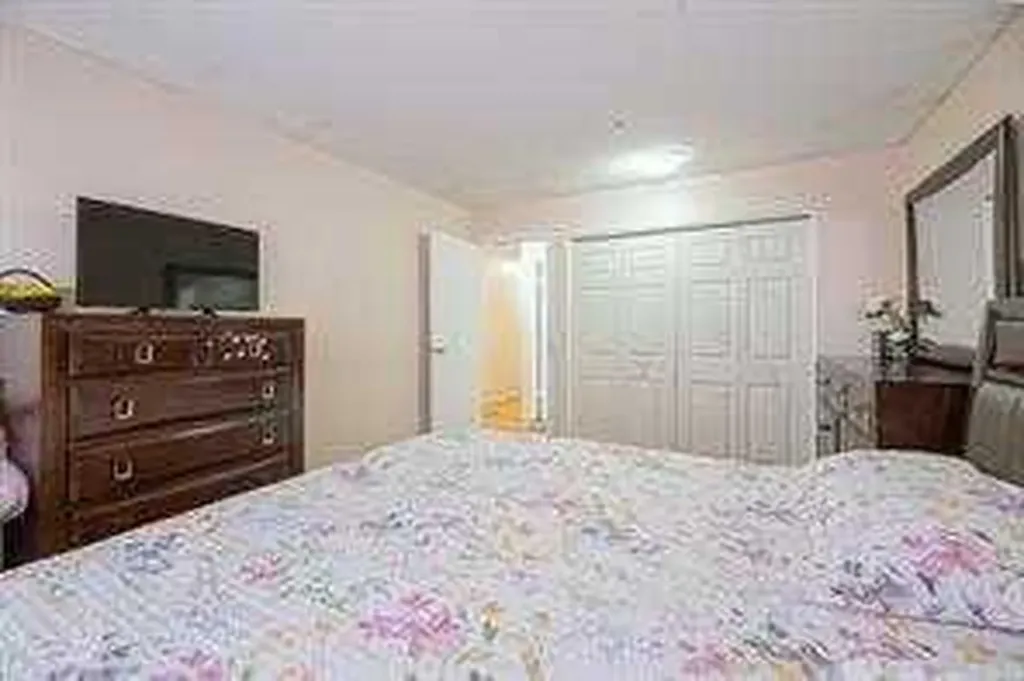 31 Martindale Close NE Calgary AB T3J 2V2