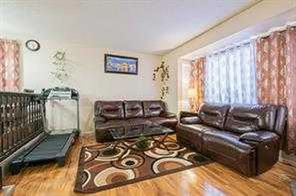 31 Martindale Close NE Calgary AB T3J 2V2