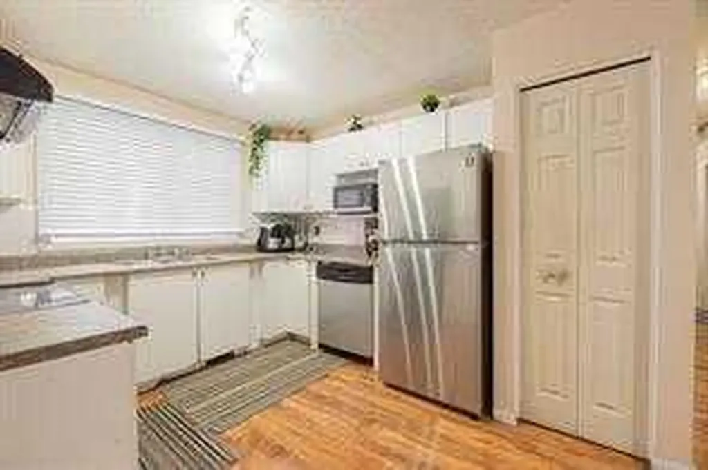 31 Martindale Close NE Calgary AB T3J 2V2