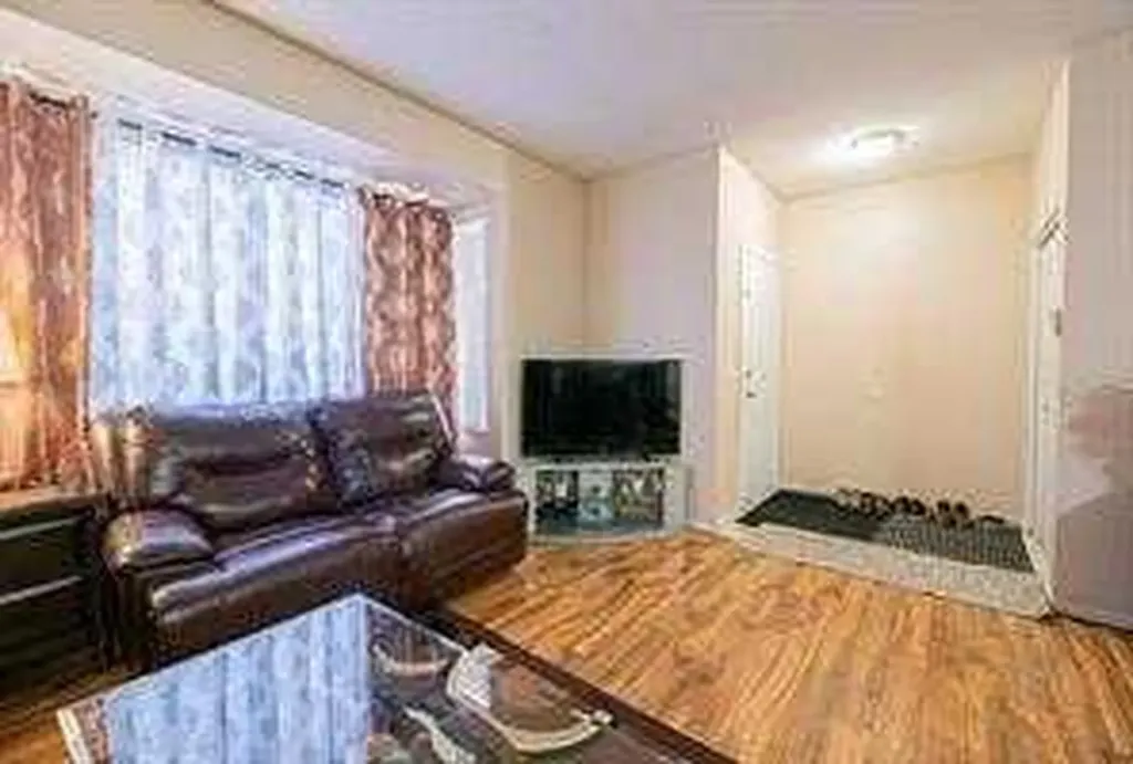 31 Martindale Close NE Calgary AB T3J 2V2