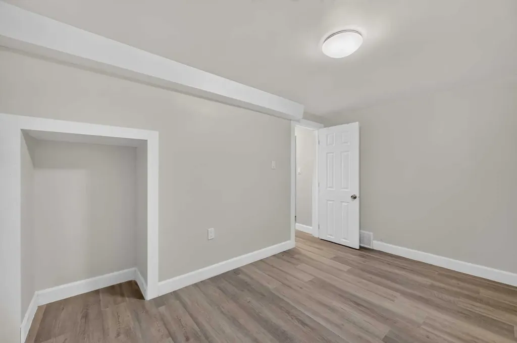 1212 Bantry Street NE Calgary AB T2E 5E7