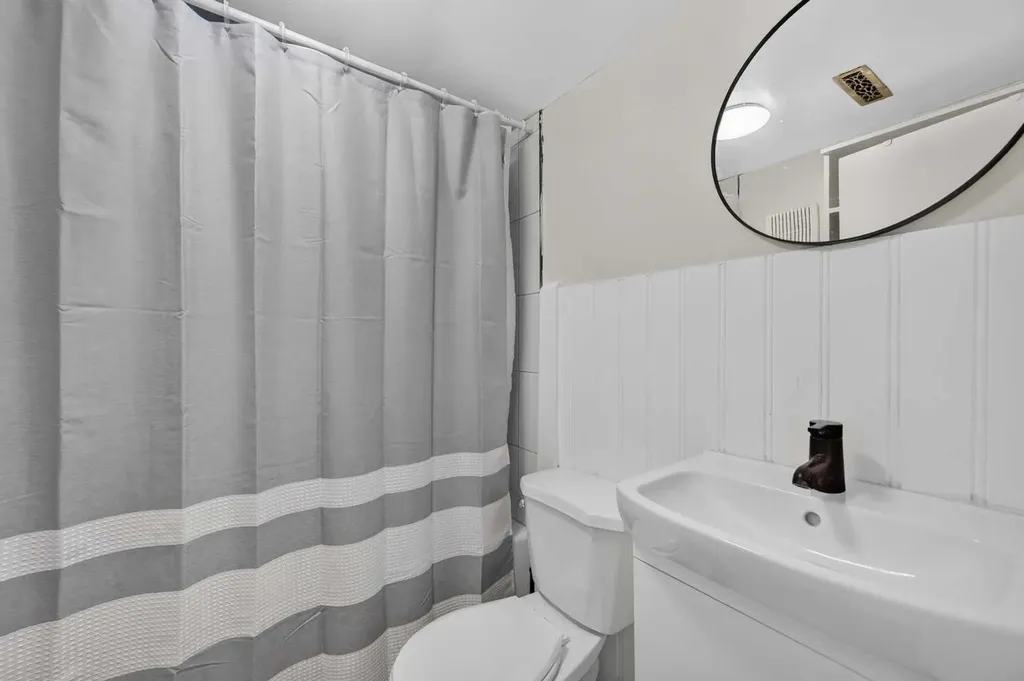 1212 Bantry Street NE Calgary AB T2E 5E7