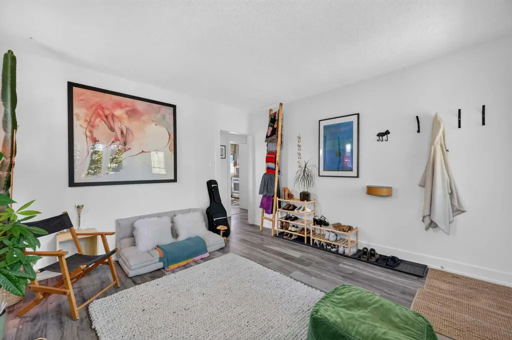 1212 Bantry Street NE Calgary AB T2E 5E7