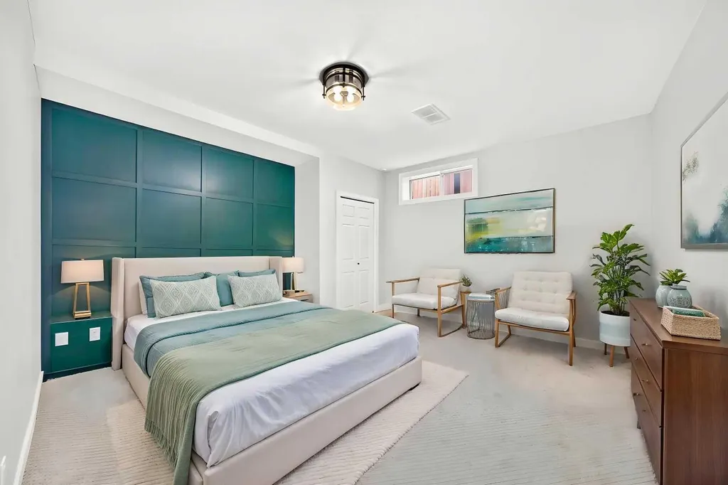 47 Canterbury Court SW Calgary AB T2W 6C2