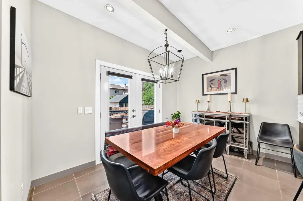 24 Brightonstone Gardens SE Calgary AB T2Z 0C7