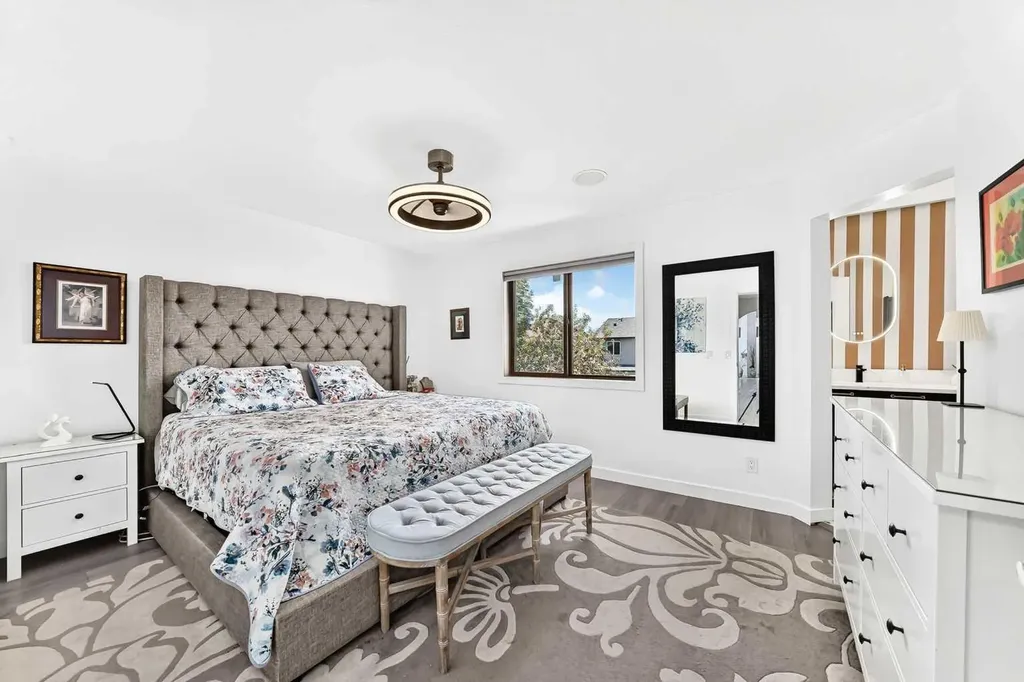 24 Brightonstone Gardens SE Calgary AB T2Z 0C7