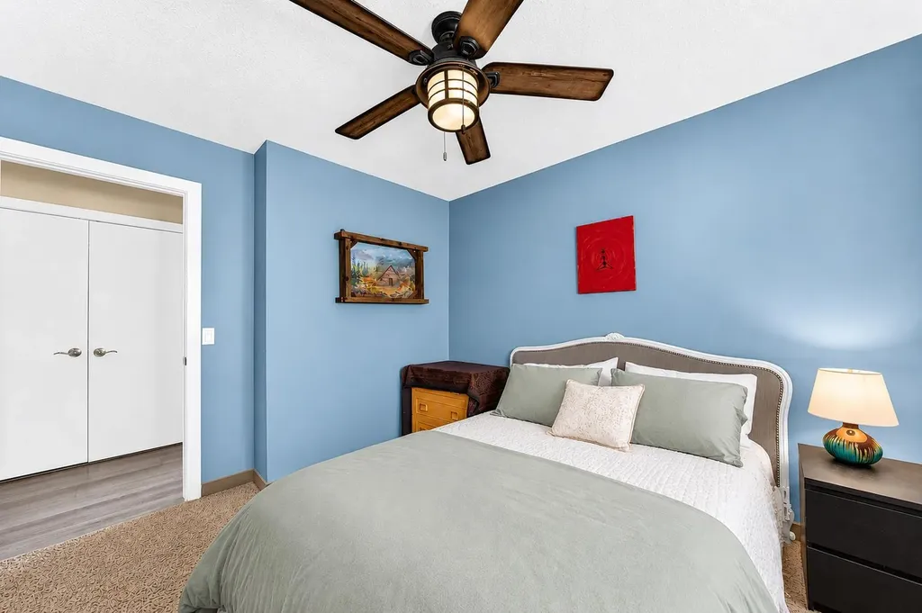 24 Brightonstone Gardens SE Calgary AB T2Z 0C7