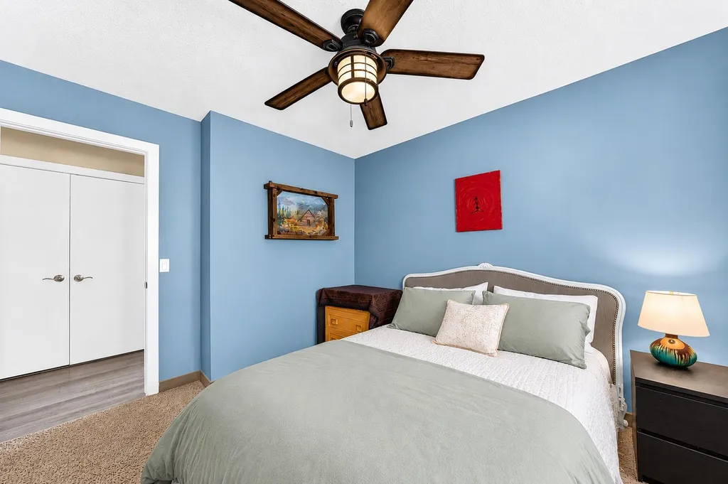 24 Brightonstone Gardens SE Calgary AB T2Z 0C7