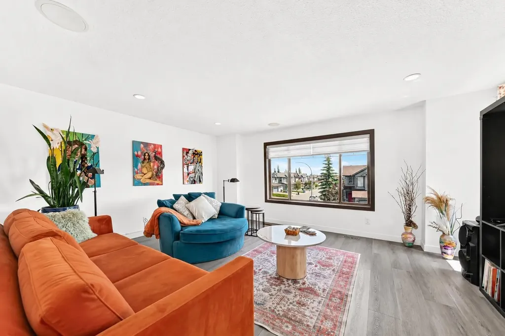 24 Brightonstone Gardens SE Calgary AB T2Z 0C7