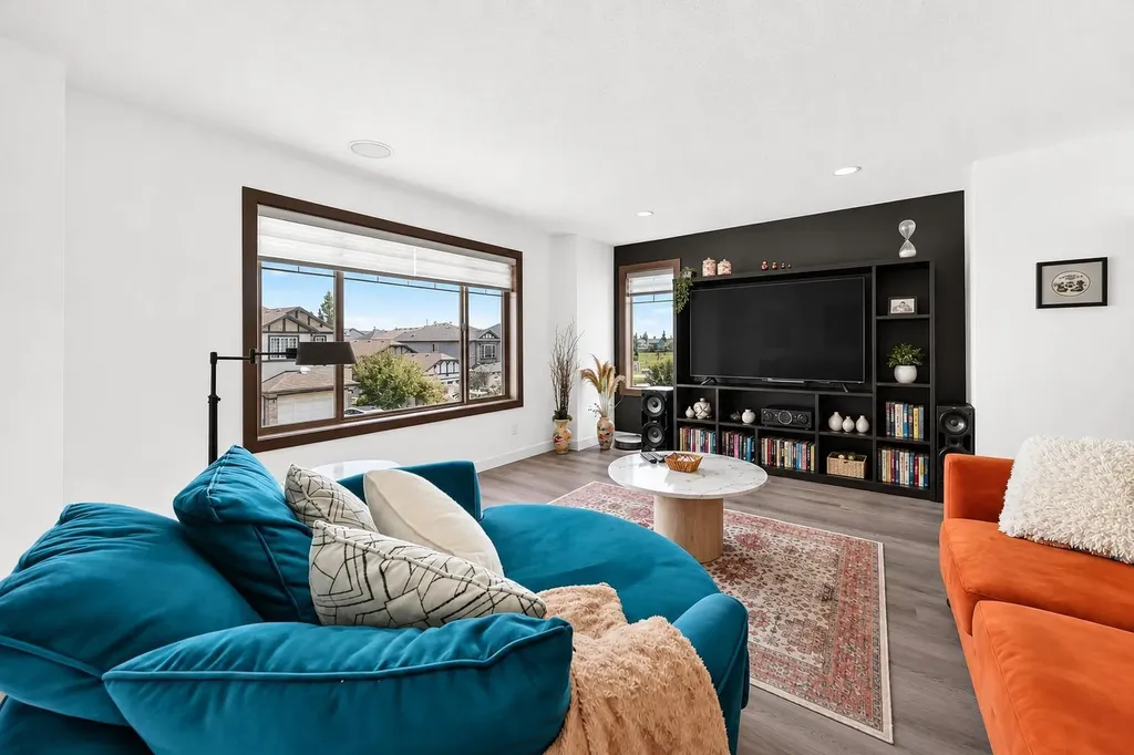 24 Brightonstone Gardens SE Calgary AB T2Z 0C7