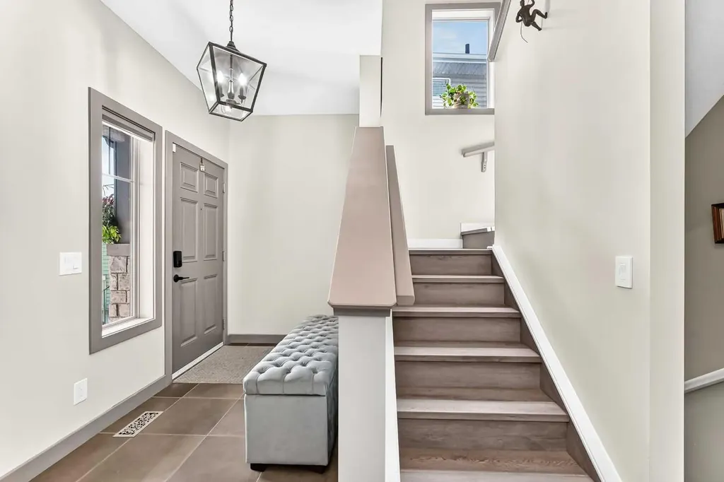 24 Brightonstone Gardens SE Calgary AB T2Z 0C7