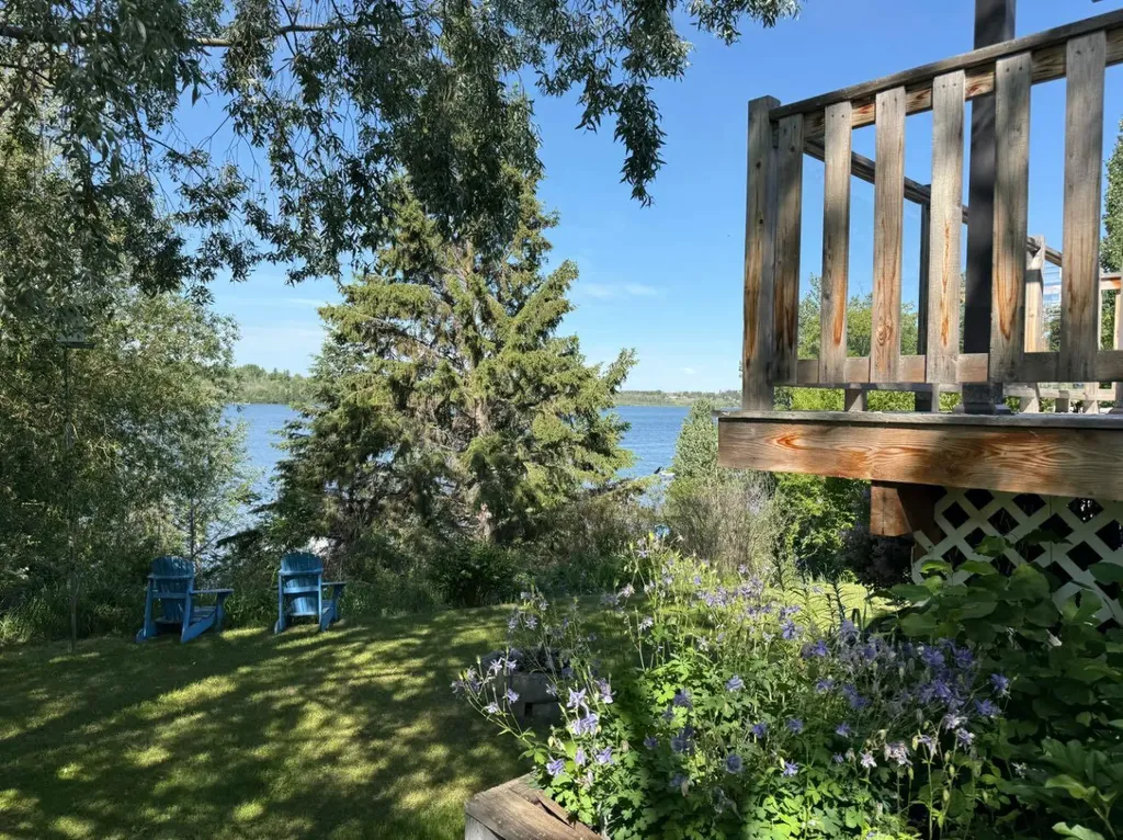 24508 Twp Road 361 Rural Red Deer County AB T0M 1R0