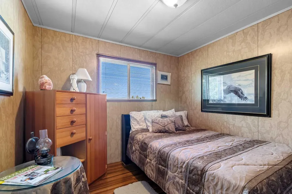 24508 Twp Road 361 Rural Red Deer County AB T0M 1R0