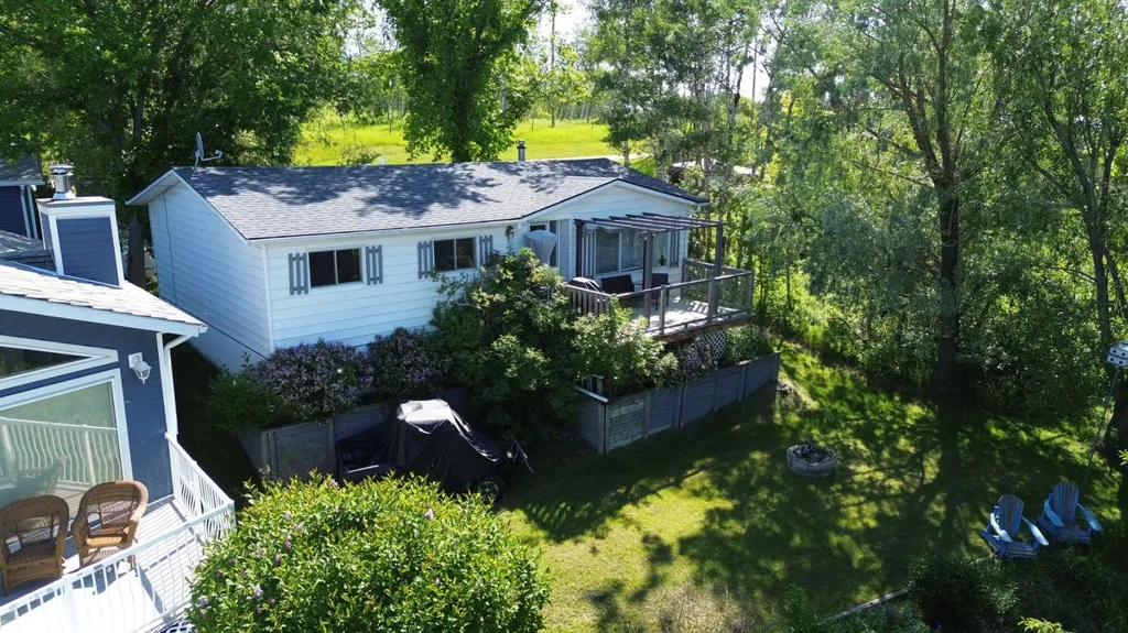 24508 Twp Road 361 Rural Red Deer County AB T0M 1R0