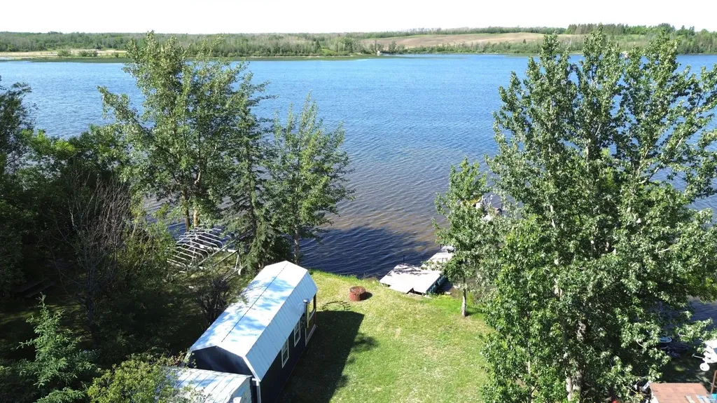 24508 Twp Road 361 Rural Red Deer County AB T0M 1R0