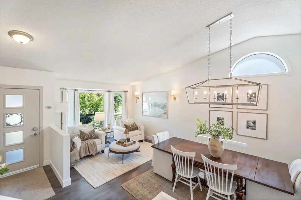 36 Sunvista Place SE Calgary AB T2X 2T4