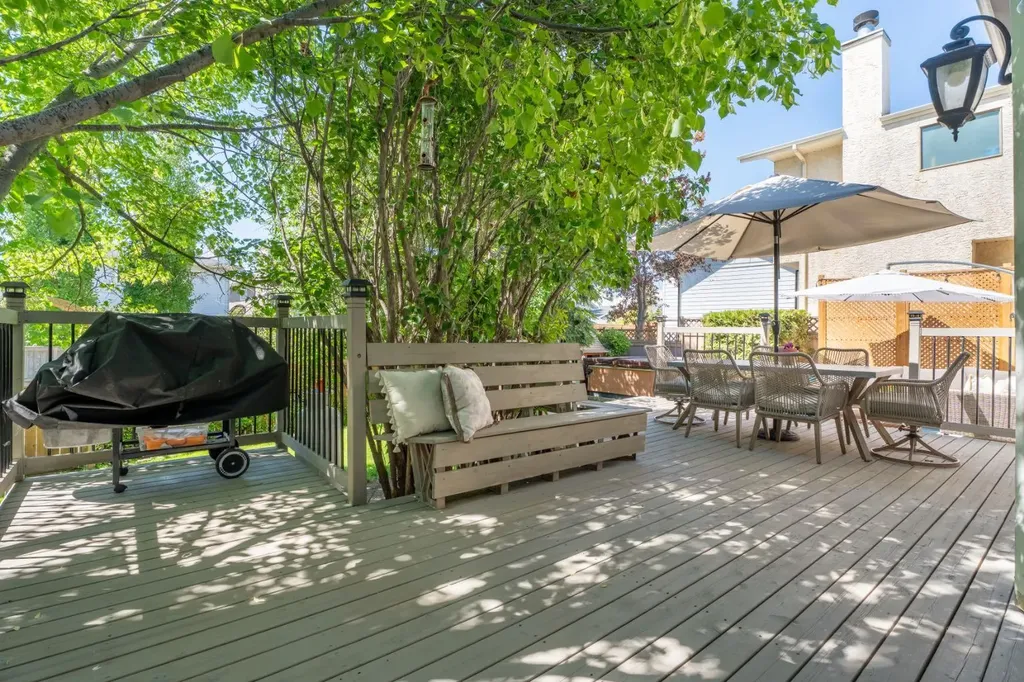 36 Sunvista Place SE Calgary AB T2X 2T4