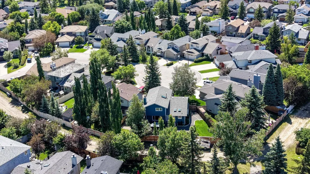 36 Sunvista Place SE Calgary AB T2X 2T4