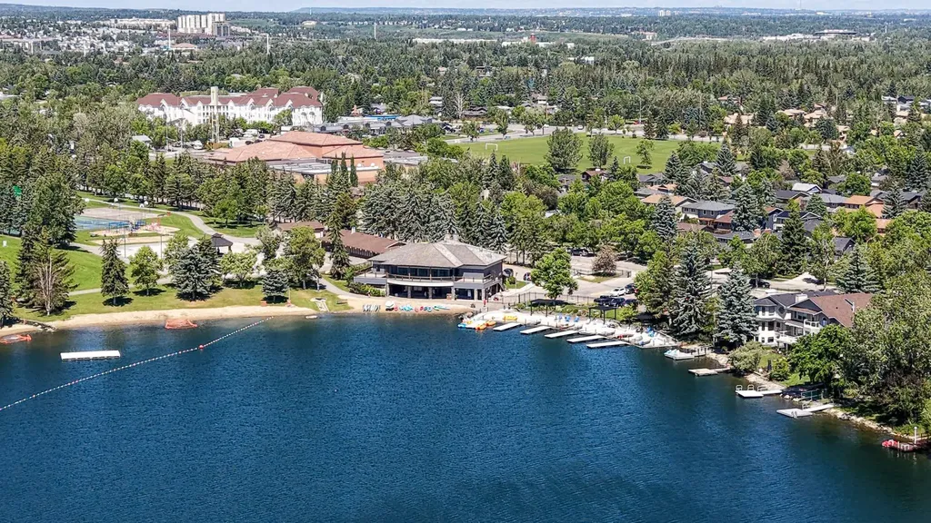 36 Sunvista Place SE Calgary AB T2X 2T4