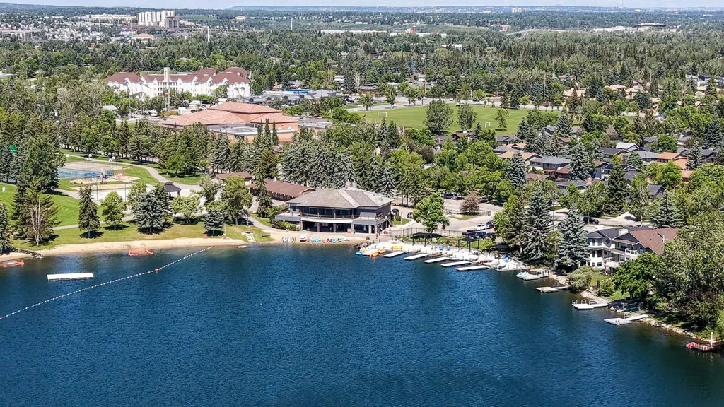 36 Sunvista Place SE Calgary AB T2X 2T4